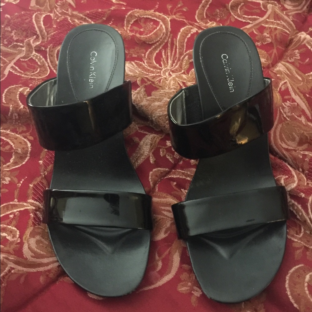 Calvin Clein heels!